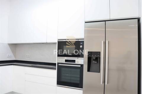 Moradia com 3 quartos, renovada, no centro de Albufeira