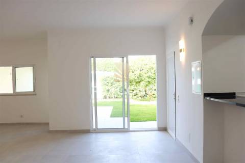 Moradia com 3 quartos, renovada, no centro de Albufeira