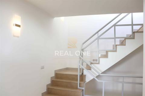 Moradia com 3 quartos, renovada, no centro de Albufeira