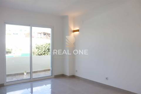 Moradia com 3 quartos, renovada, no centro de Albufeira