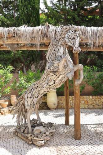 Espaço maravilhoso e absolutamente surreal