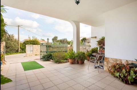 Moradia V3 na Mosqueira