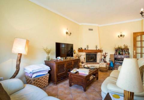 Moradia V3 na Mosqueira