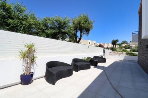 Moradia privada, renovada e com Vista Mar