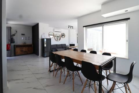 Moradia privada, renovada e com Vista Mar