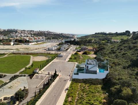 NEW- Moradia T4  na  Marina de Albufeira
