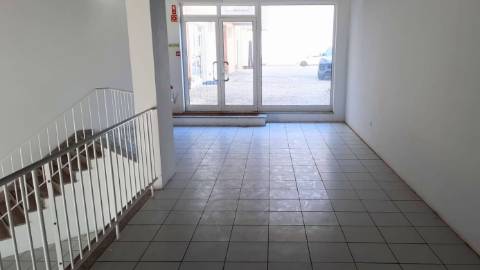 Loja Comercial em Localização Privilegiada Armação de Pêra