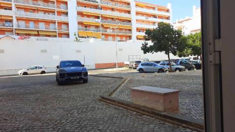 Loja Comercial em Localização Privilegiada Armação de Pêra