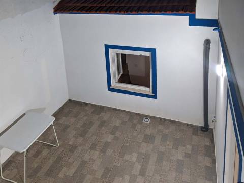 Moradia T2  remodelada em Algoz