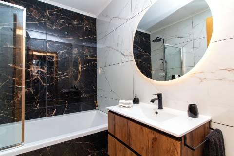 Moradia T3 + 1 com garagem, piscina, terraços,...