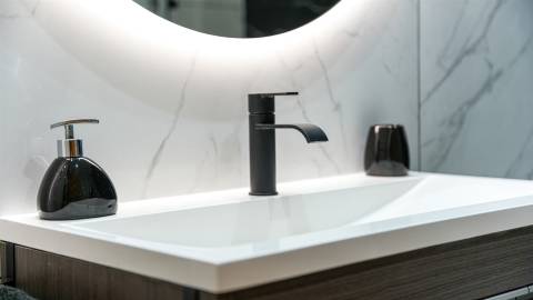 Moradia T3 + 1 com garagem, piscina, terraços,...