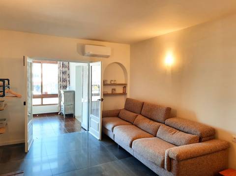 Apartamento T1 em Santa Eulália a 500 metros da praia.