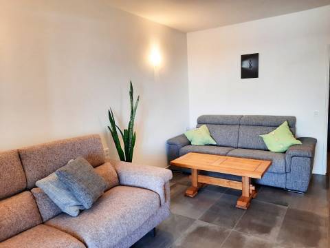 Apartamento T1 em Santa Eulália a 500 metros da praia.