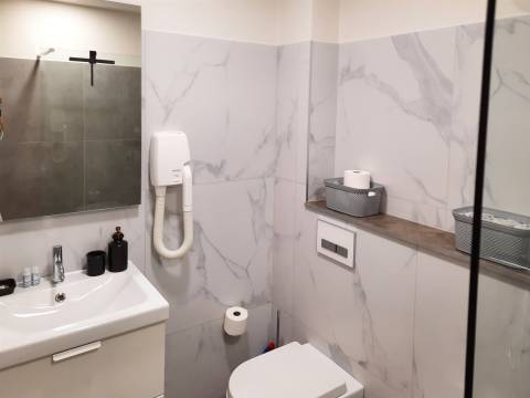 Apartamento T1 em Santa Eulália a 500 metros da praia.