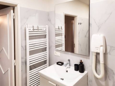 Apartamento T1 em Santa Eulália a 500 metros da praia.