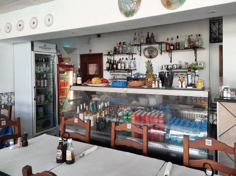 Oportunidade - Restaurante à Venda em Santa Eulália.