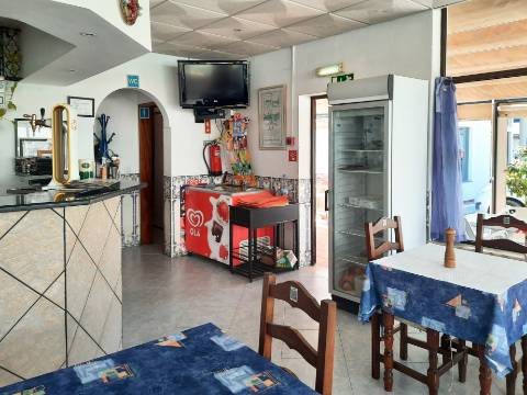 Oportunidade - Restaurante à Venda em Santa Eulália.