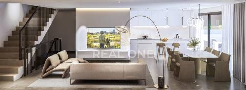 Moradia T4 com piscina privada em Empreendimento Novo de Luxo, Montenegro