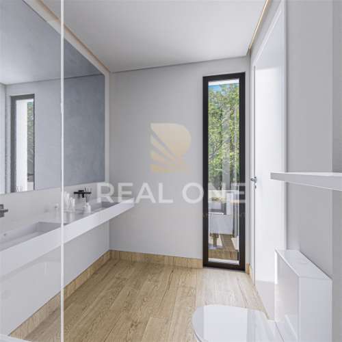 Moradia T4 com piscina privada em Empreendimento Novo de Luxo, Montenegro