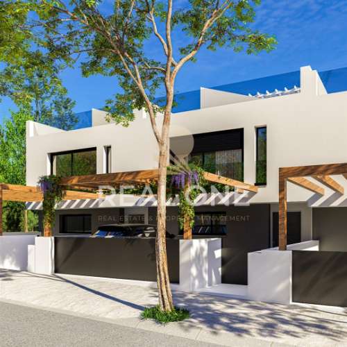 Moradia T4 com piscina privada em Empreendimento Novo de Luxo, Montenegro