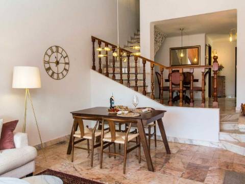 Moradia T2 Venda em Albufeira e Olhos de Água,Albufeira