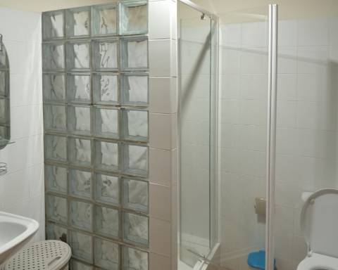 Villa privada nas Semarias - Galé , com 2.000 m2 de terreno