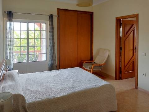 Villa privada nas Semarias - Galé , com 2.000 m2 de terreno