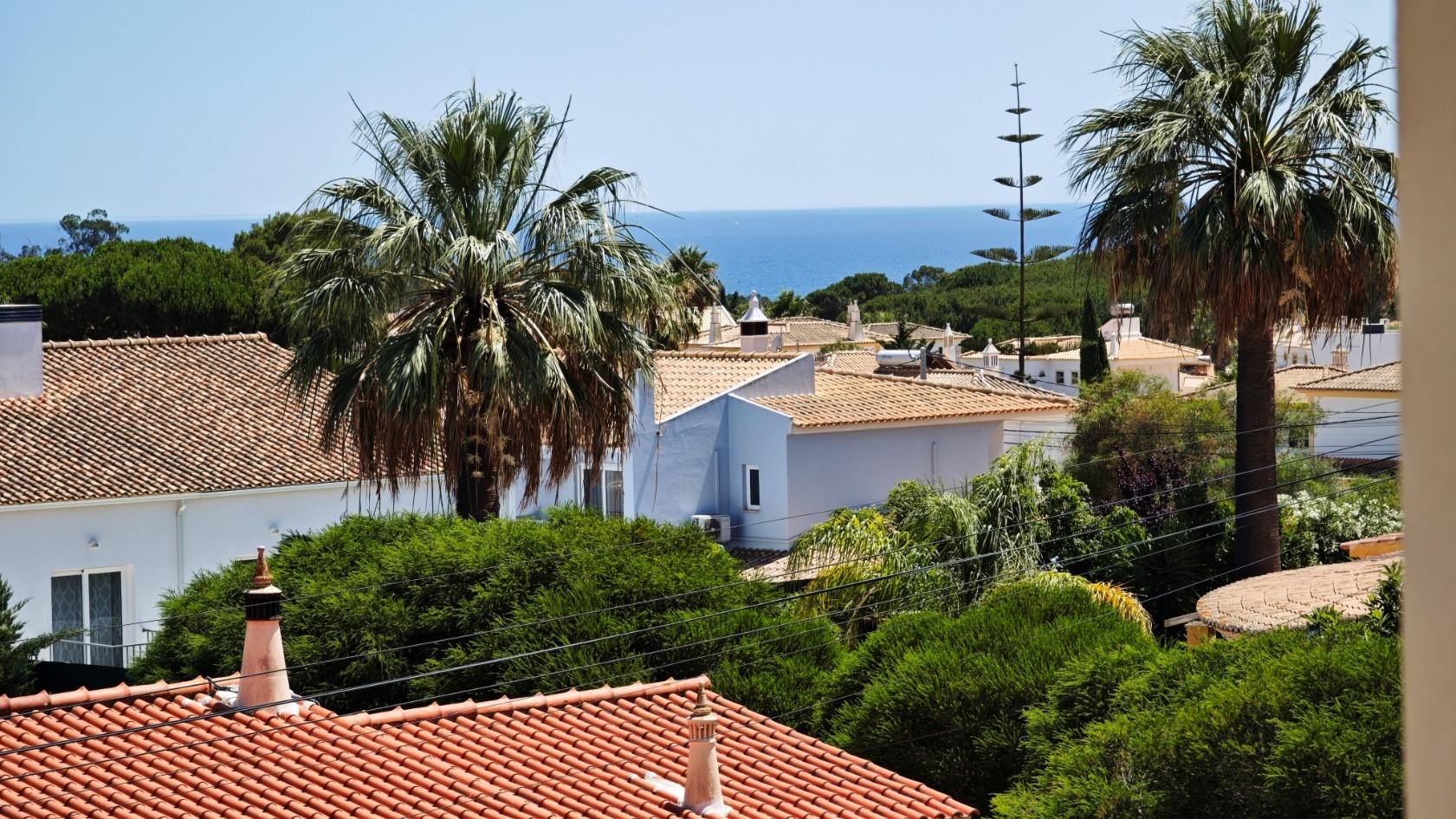 Moradia privada com 3 quartos e vista mar na Balaia