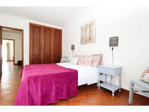 Apartamento em Olhos de Agua a poucos metros da praia