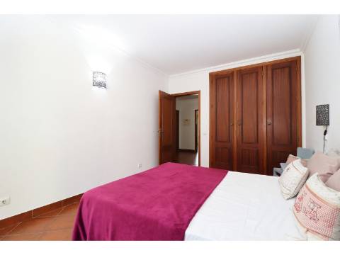 Apartamento em Olhos de Agua a poucos metros da praia