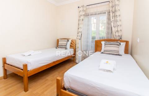 Apartamento com vista mar na praia da oura