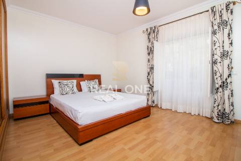 Apartamento com vista mar na praia da oura