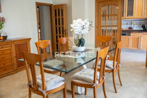 Apartamento com vista mar na praia da oura