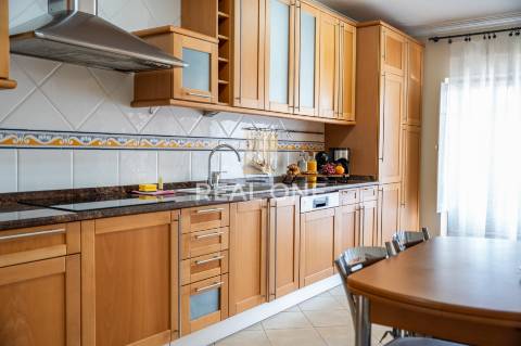 Apartamento com vista mar na praia da oura