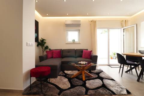 Moradia Remodelada próxima das Praias dos Salgados e Galé