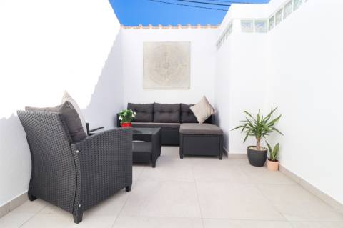 Moradia Remodelada próxima das Praias dos Salgados e Galé