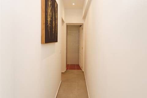 Moradia Remodelada  próxima das Praias dos Salgados e Galé