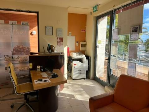 Loja para venda no Parque da Corcovada