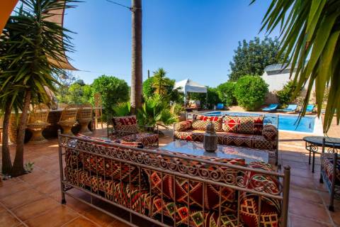 Charmosa Villa privada em lote de 2.630 m2