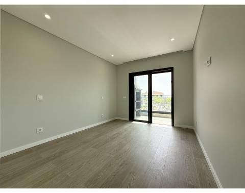 Apartamento T2 Venda em Montenegro,Faro