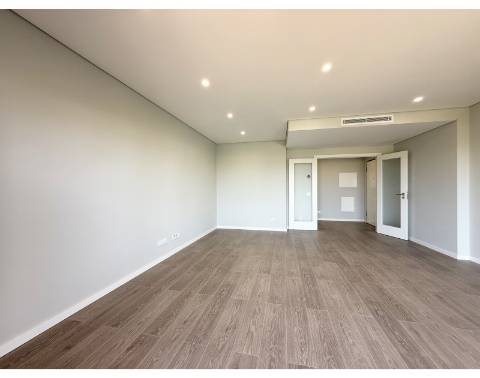 Apartamento T2 Venda em Montenegro,Faro