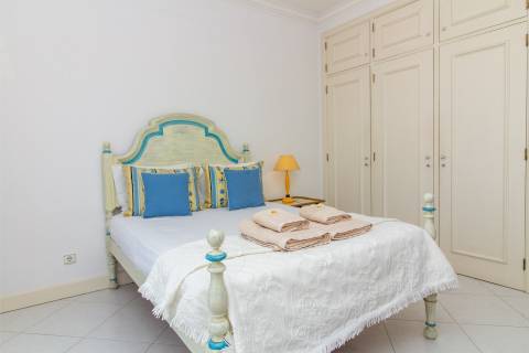 Apartamento T3 com Vista Mar e Marina – Vilamoura