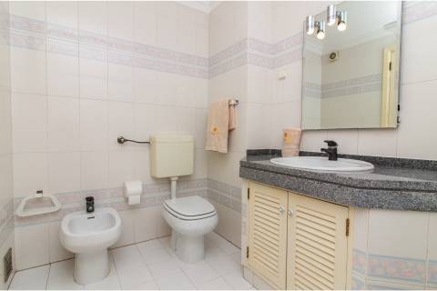 Apartamento T3 com Vista Mar e Marina – Vilamoura