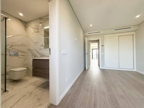 Apartamento T3 Venda em Montenegro,Faro