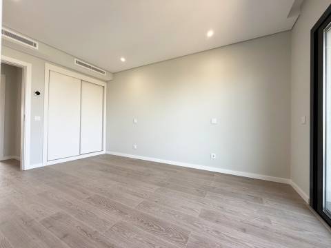 Apartamento T3 Venda em Montenegro,Faro