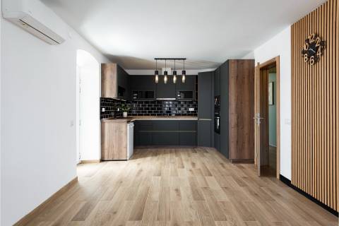 Totalmente Remodelada – Moradia T3 com Piscina, Jardim e terreno de 1.015m2