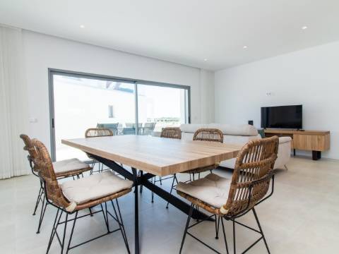 EXCLUSIVO - Moradia com vista Mar - "Vistas Mar Villas"