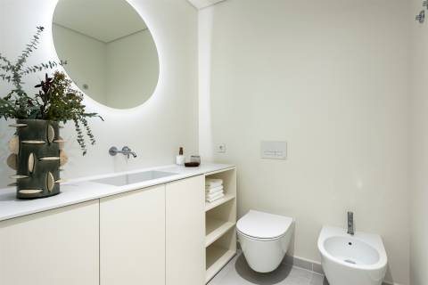 Luxuoso Apartamento T2 com Vista Mar a 200m da Praia – Forte Novo