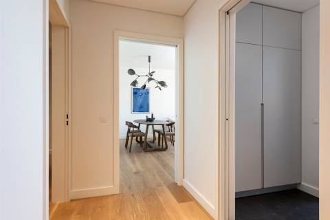 Luxuoso Apartamento T2 com Vista Mar a 200m da Praia – Forte Novo