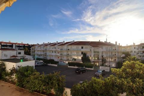 Apartamento nas Areias de São João a poucos minutos da Praia